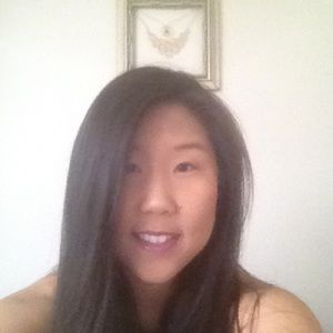 Meet your Posher, Angela